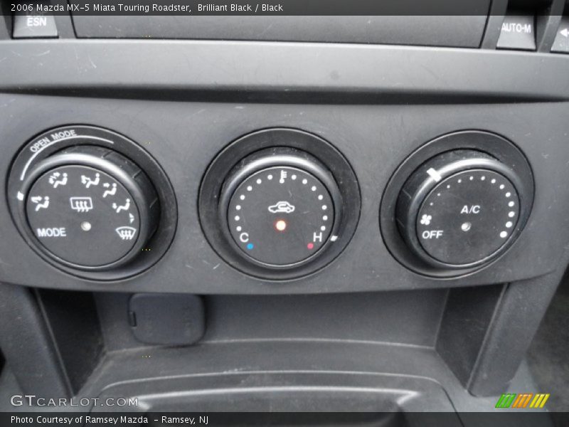 Controls of 2006 MX-5 Miata Touring Roadster