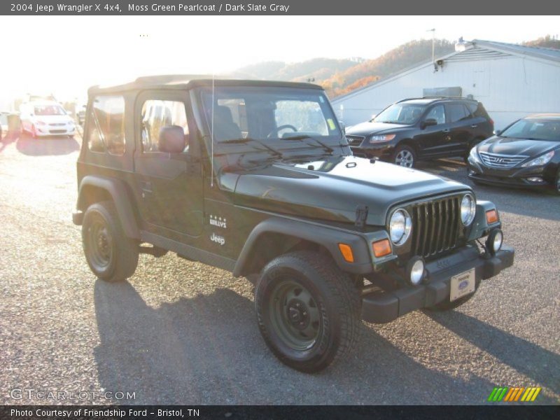 Moss Green Pearlcoat / Dark Slate Gray 2004 Jeep Wrangler X 4x4