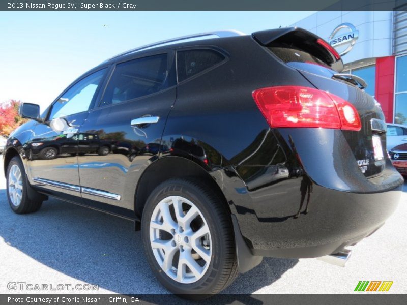Super Black / Gray 2013 Nissan Rogue SV