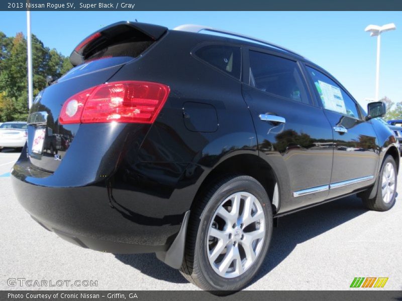 Super Black / Gray 2013 Nissan Rogue SV