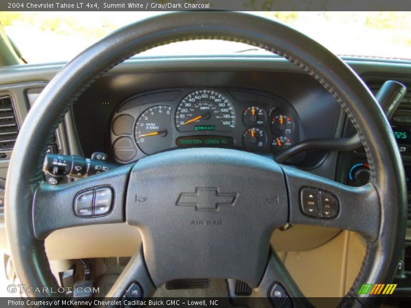 Summit White / Gray/Dark Charcoal 2004 Chevrolet Tahoe LT 4x4