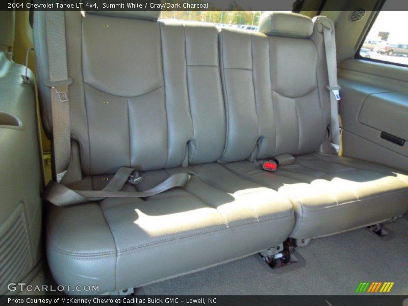 Summit White / Gray/Dark Charcoal 2004 Chevrolet Tahoe LT 4x4