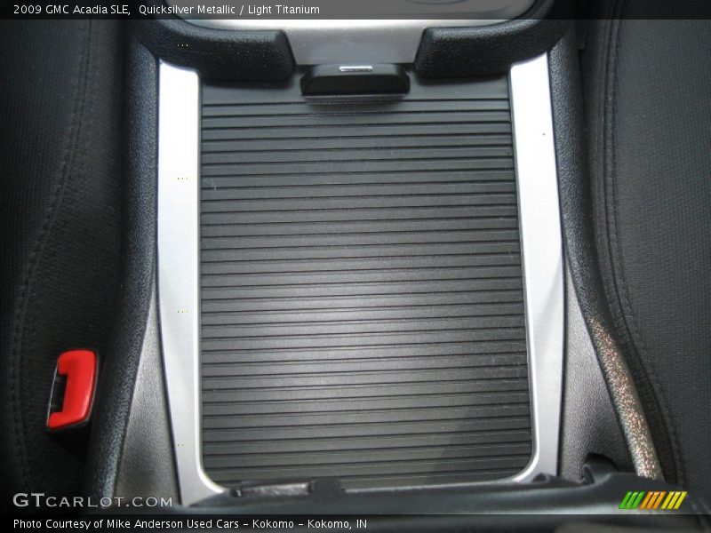 Quicksilver Metallic / Light Titanium 2009 GMC Acadia SLE