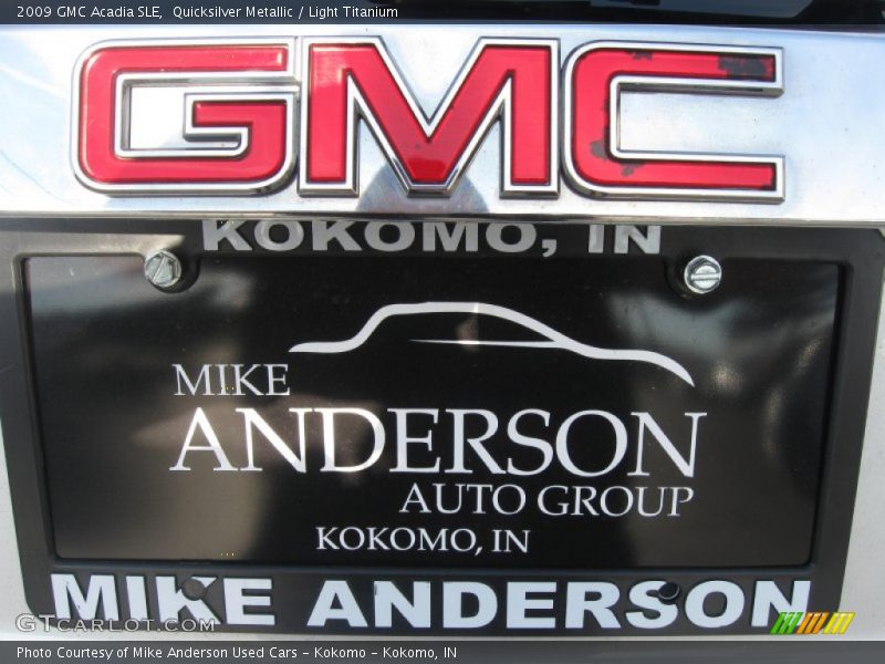 Quicksilver Metallic / Light Titanium 2009 GMC Acadia SLE