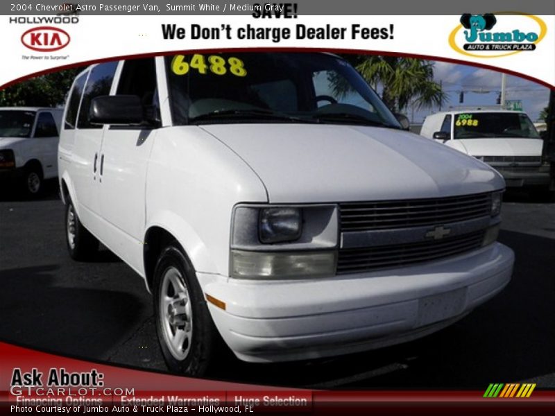 Summit White / Medium Gray 2004 Chevrolet Astro Passenger Van