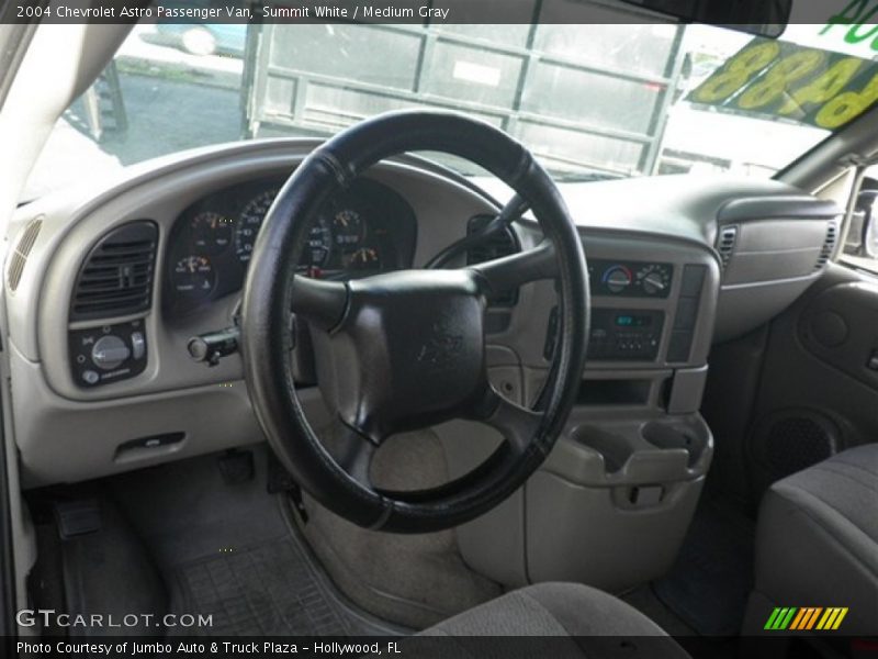 Summit White / Medium Gray 2004 Chevrolet Astro Passenger Van