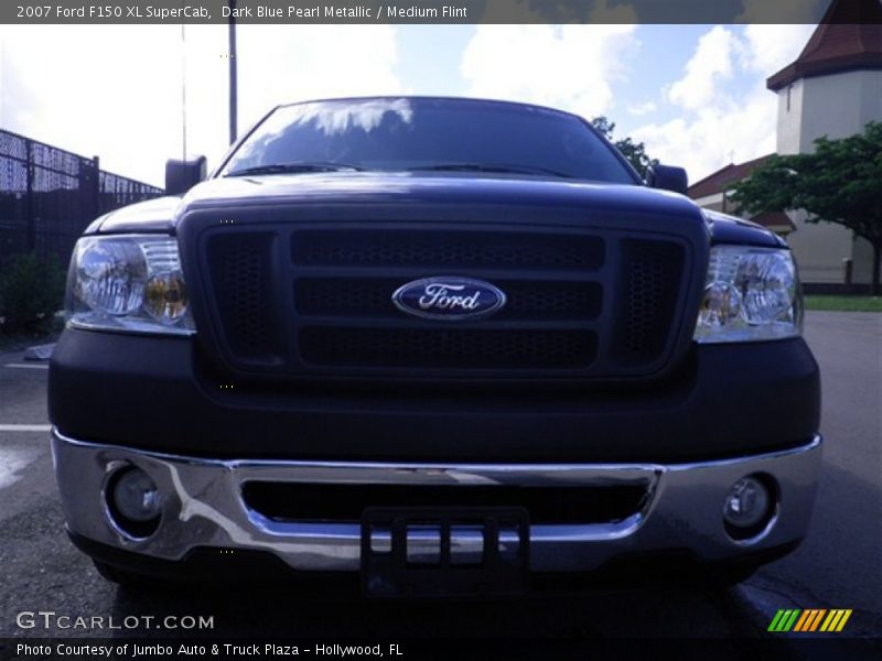 Dark Blue Pearl Metallic / Medium Flint 2007 Ford F150 XL SuperCab