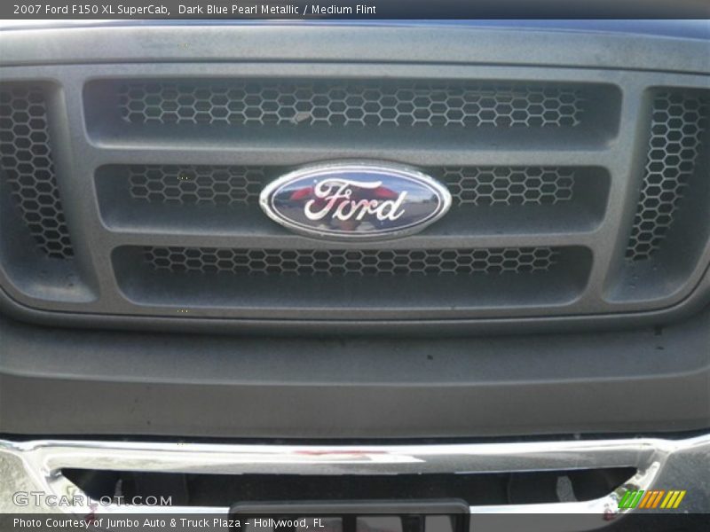 Dark Blue Pearl Metallic / Medium Flint 2007 Ford F150 XL SuperCab
