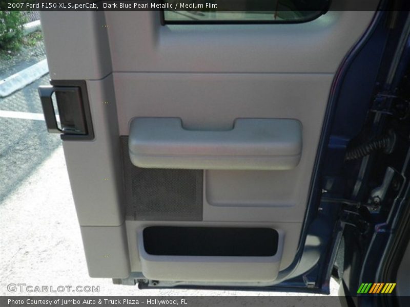 Dark Blue Pearl Metallic / Medium Flint 2007 Ford F150 XL SuperCab