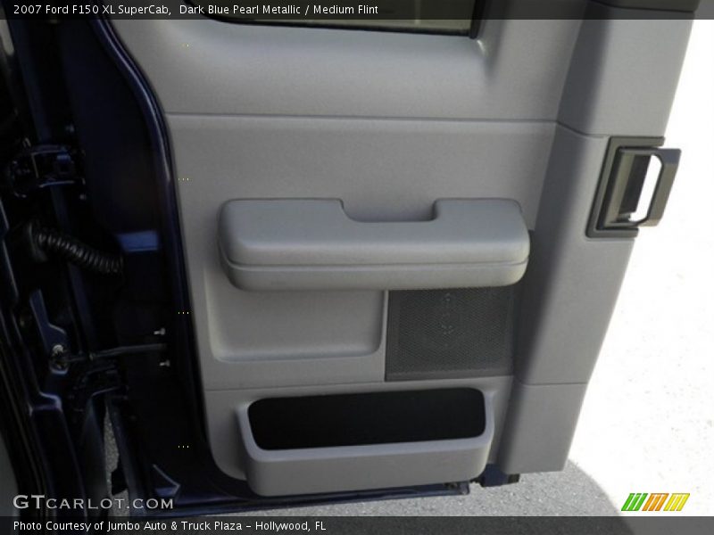 Dark Blue Pearl Metallic / Medium Flint 2007 Ford F150 XL SuperCab