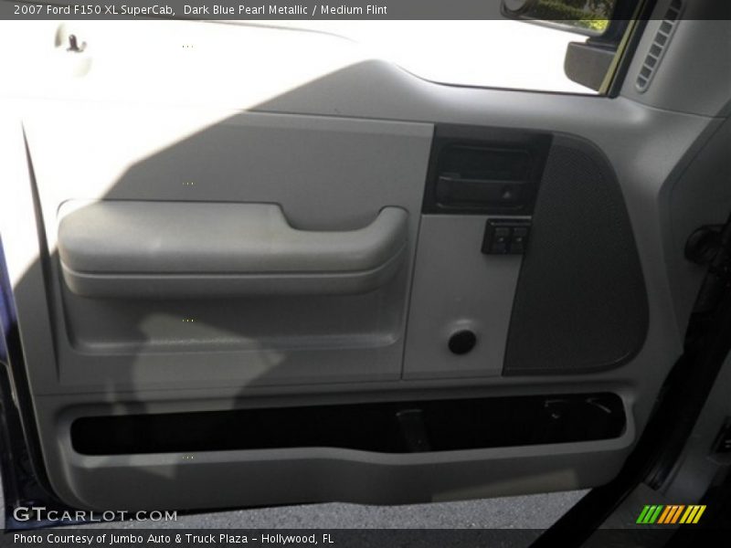 Dark Blue Pearl Metallic / Medium Flint 2007 Ford F150 XL SuperCab