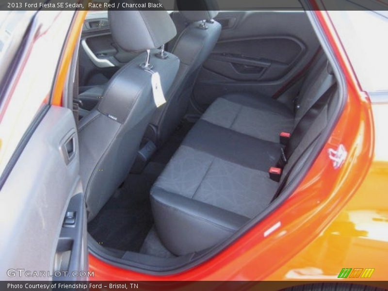 Race Red / Charcoal Black 2013 Ford Fiesta SE Sedan