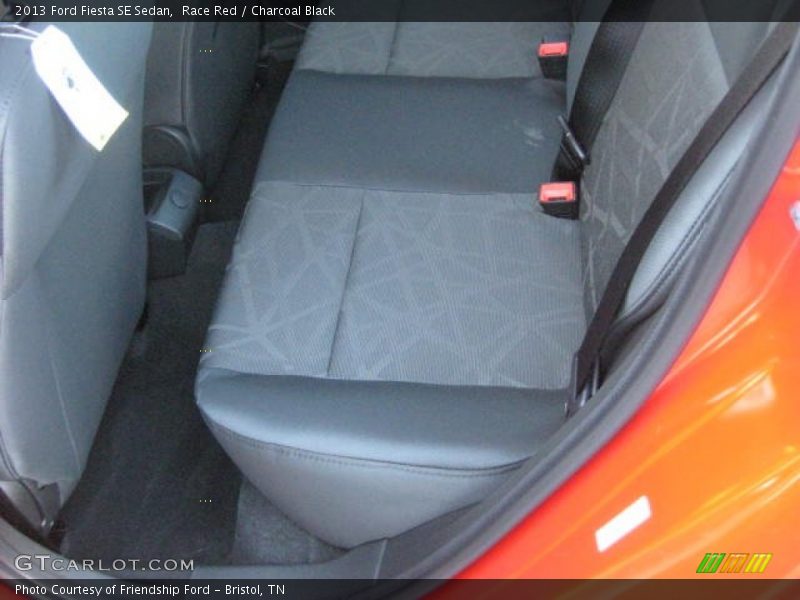 Race Red / Charcoal Black 2013 Ford Fiesta SE Sedan