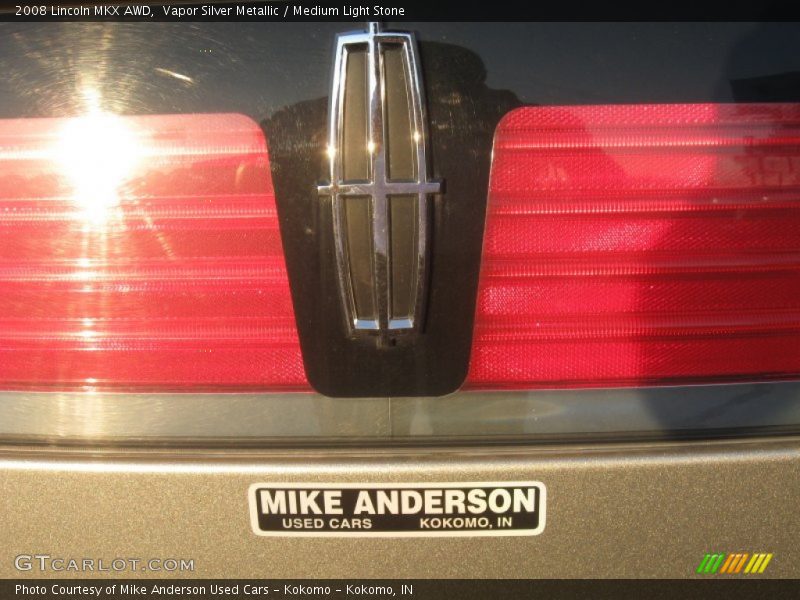 Vapor Silver Metallic / Medium Light Stone 2008 Lincoln MKX AWD