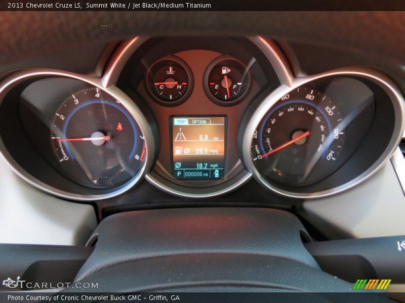 Summit White / Jet Black/Medium Titanium 2013 Chevrolet Cruze LS