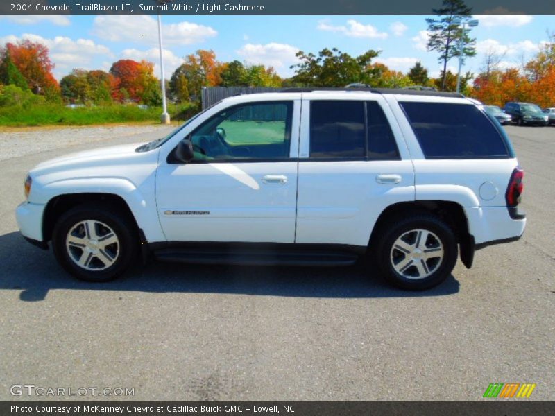 Summit White / Light Cashmere 2004 Chevrolet TrailBlazer LT