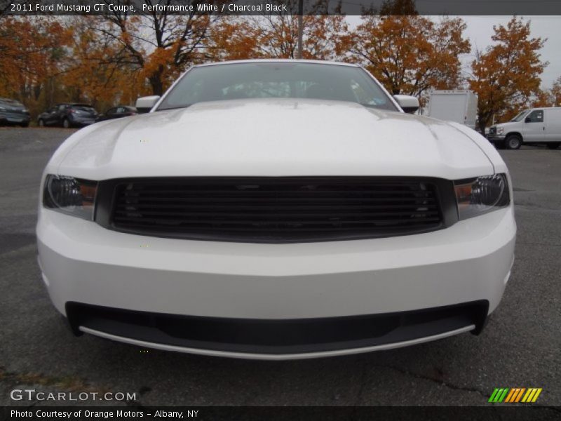 Performance White / Charcoal Black 2011 Ford Mustang GT Coupe