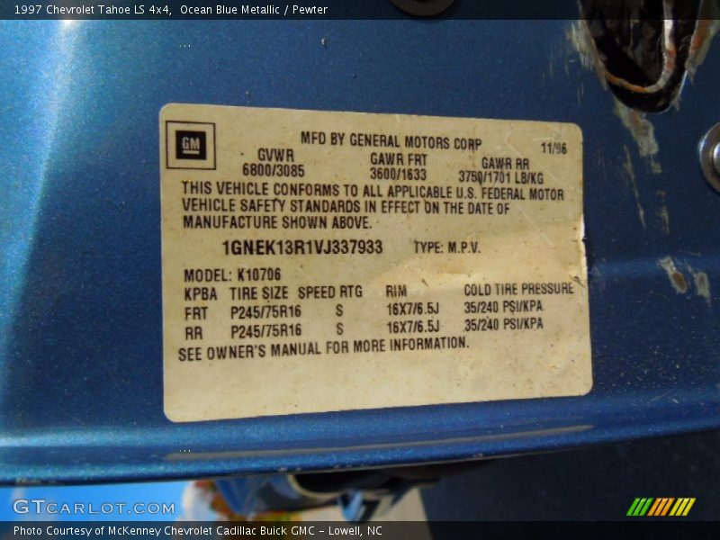 Ocean Blue Metallic / Pewter 1997 Chevrolet Tahoe LS 4x4