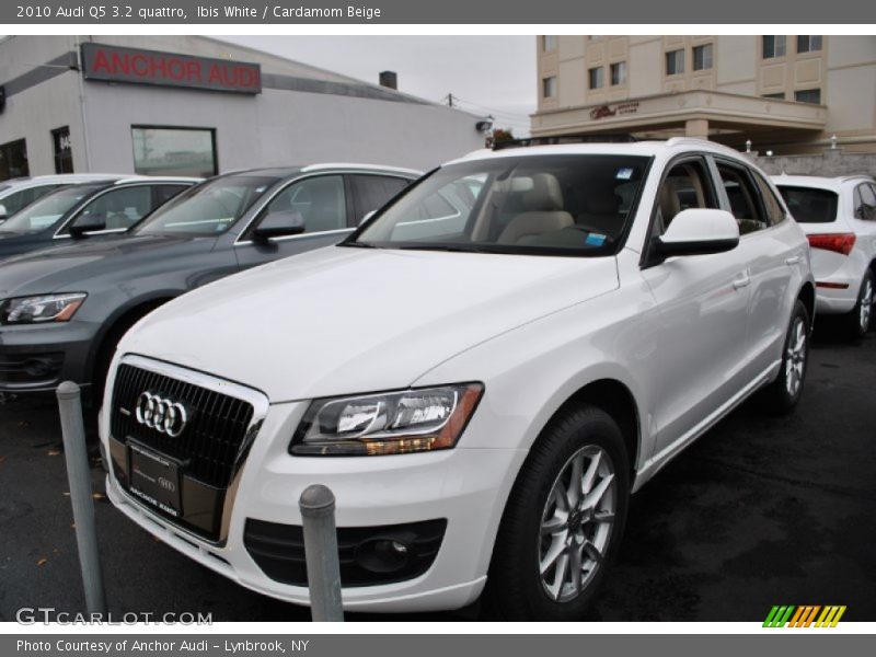 Ibis White / Cardamom Beige 2010 Audi Q5 3.2 quattro