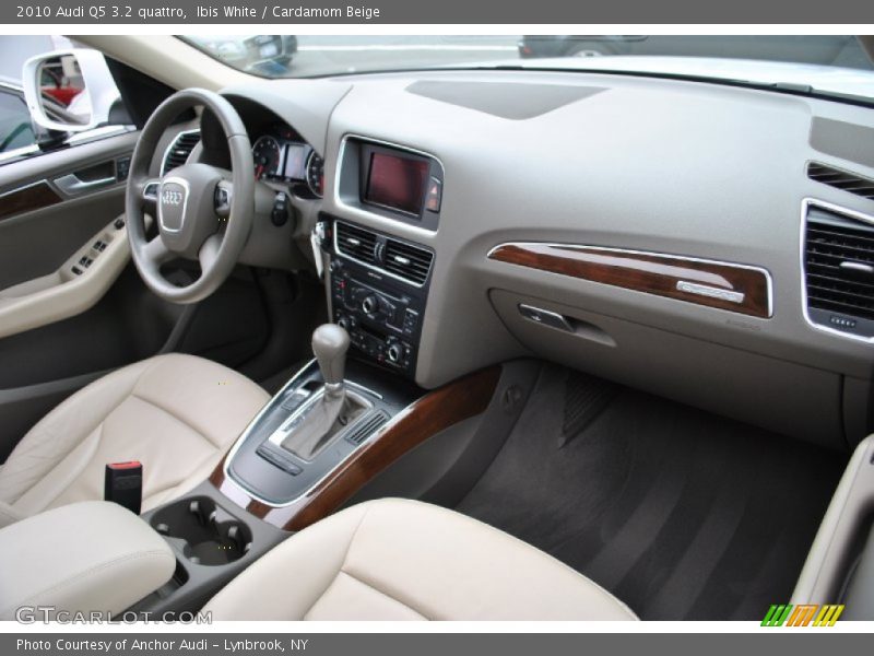 Ibis White / Cardamom Beige 2010 Audi Q5 3.2 quattro