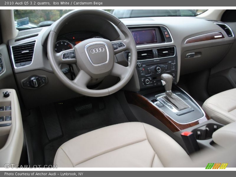 Ibis White / Cardamom Beige 2010 Audi Q5 3.2 quattro