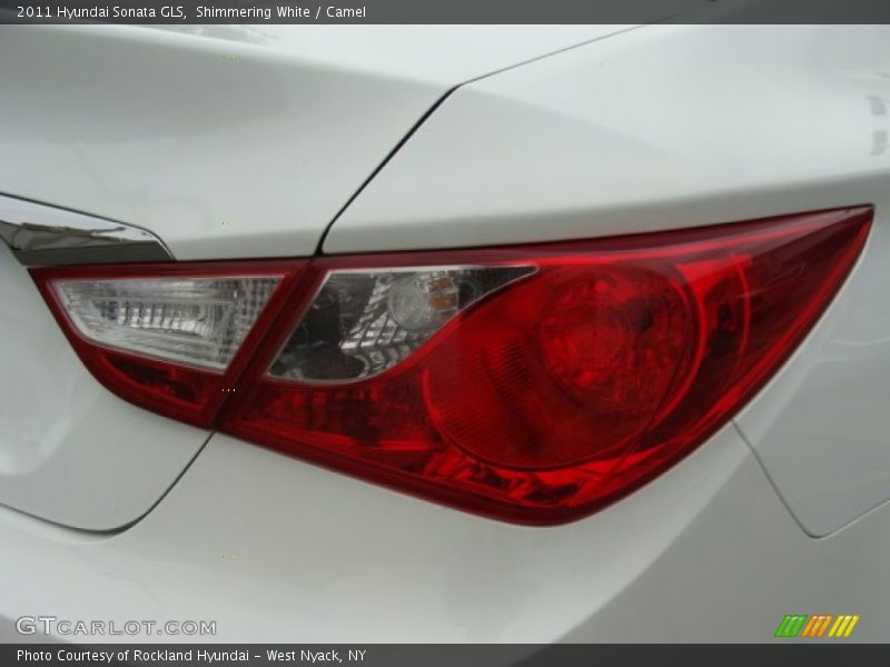 Shimmering White / Camel 2011 Hyundai Sonata GLS