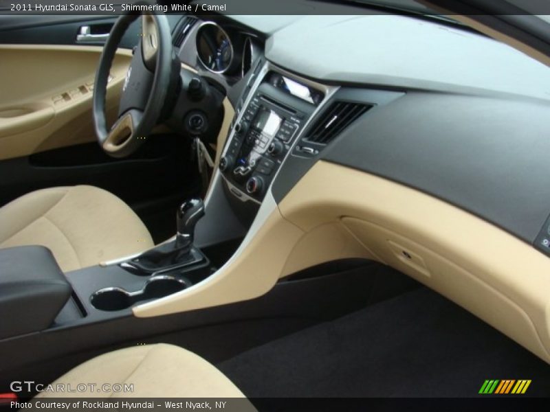Shimmering White / Camel 2011 Hyundai Sonata GLS