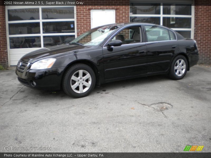 Super Black / Frost Gray 2002 Nissan Altima 2.5 S