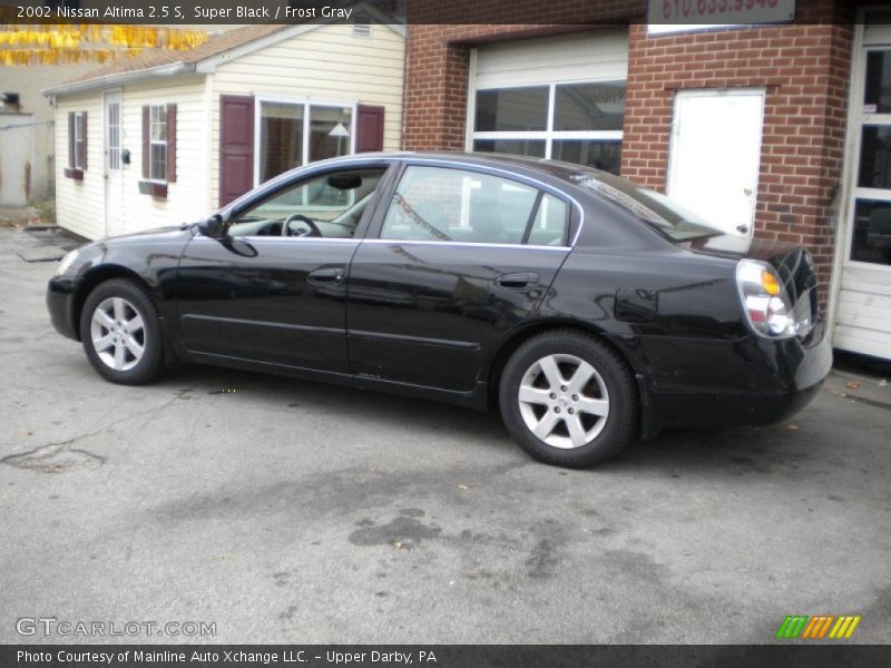 Super Black / Frost Gray 2002 Nissan Altima 2.5 S