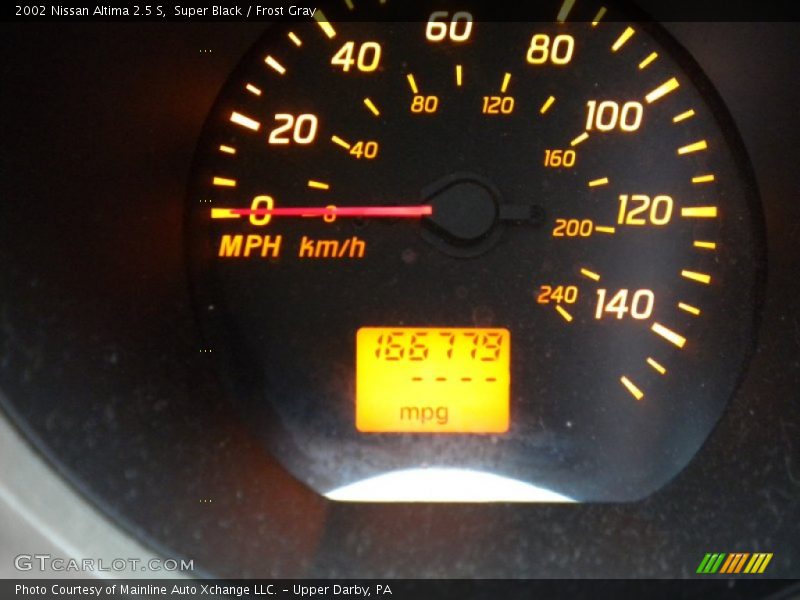 Super Black / Frost Gray 2002 Nissan Altima 2.5 S