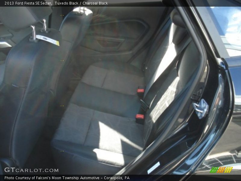 Tuxedo Black / Charcoal Black 2013 Ford Fiesta SE Sedan