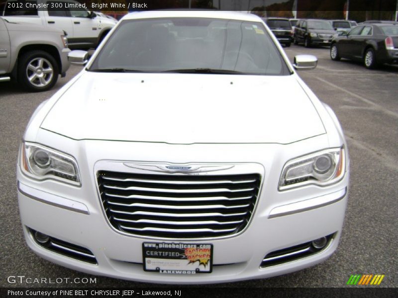 Bright White / Black 2012 Chrysler 300 Limited