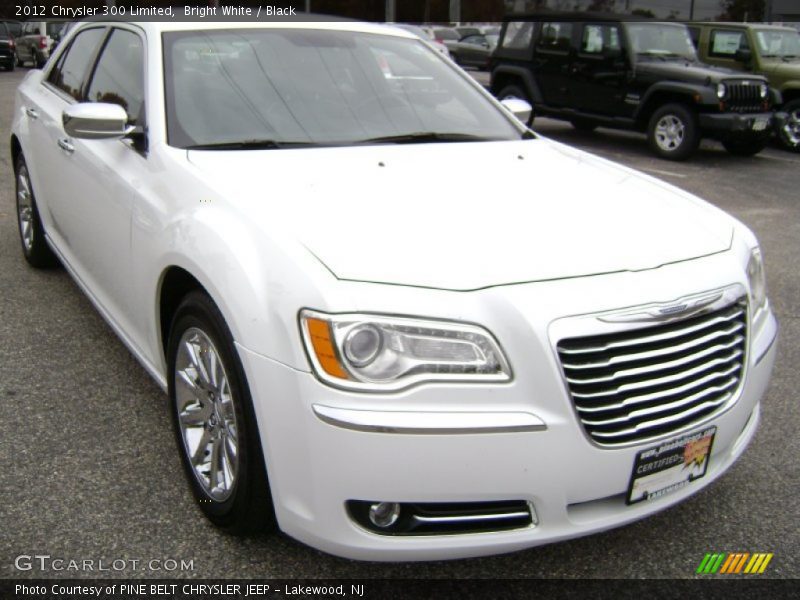 Bright White / Black 2012 Chrysler 300 Limited