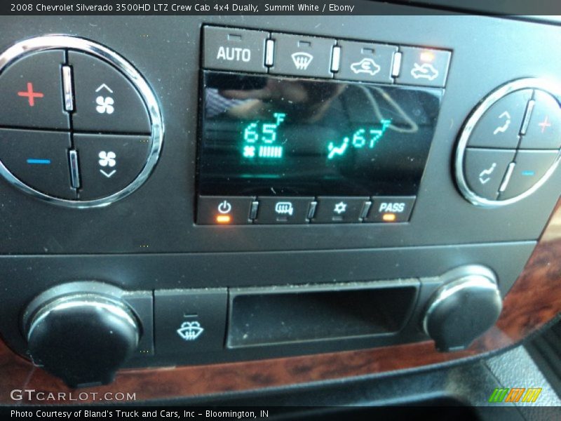 Summit White / Ebony 2008 Chevrolet Silverado 3500HD LTZ Crew Cab 4x4 Dually
