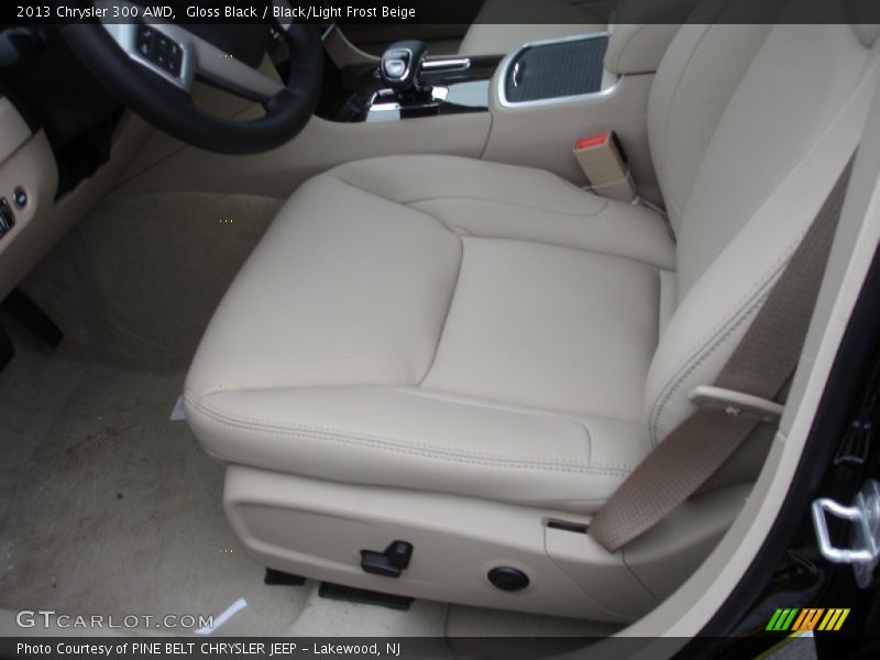 Gloss Black / Black/Light Frost Beige 2013 Chrysler 300 AWD
