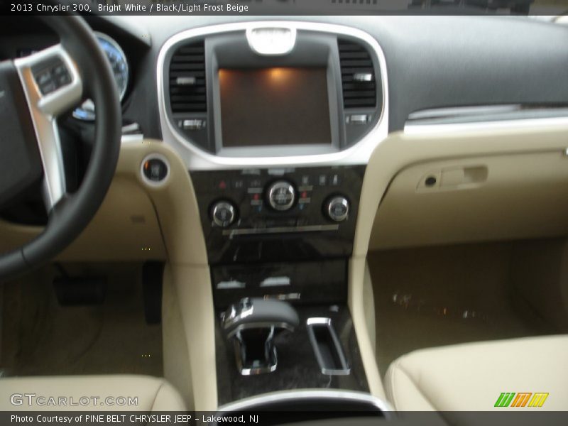 Bright White / Black/Light Frost Beige 2013 Chrysler 300