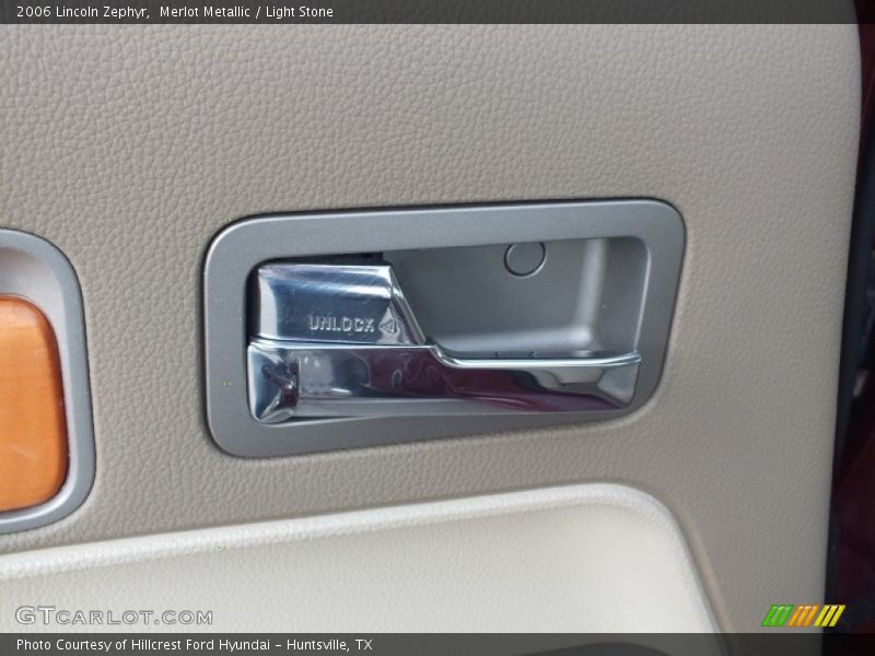 Merlot Metallic / Light Stone 2006 Lincoln Zephyr