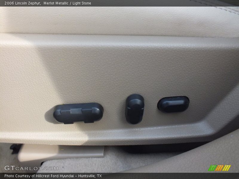 Merlot Metallic / Light Stone 2006 Lincoln Zephyr