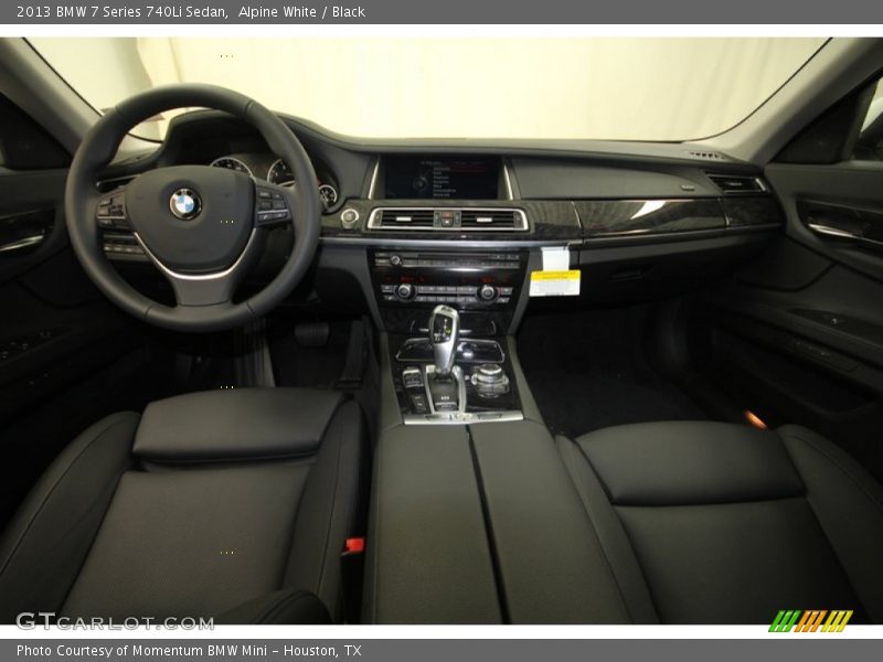 Dashboard of 2013 7 Series 740Li Sedan