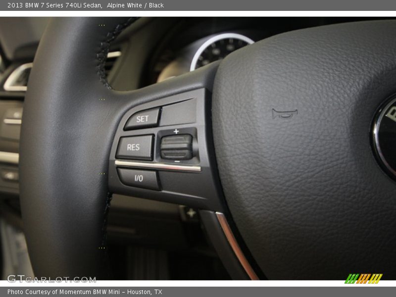 Controls of 2013 7 Series 740Li Sedan