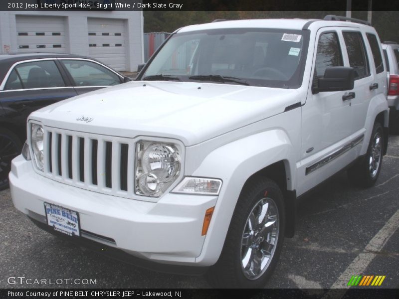 Bright White / Dark Slate Gray 2012 Jeep Liberty Sport 4x4