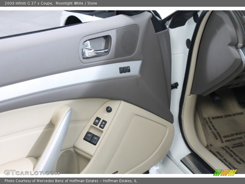 Moonlight White / Stone 2009 Infiniti G 37 x Coupe