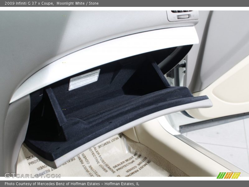Moonlight White / Stone 2009 Infiniti G 37 x Coupe
