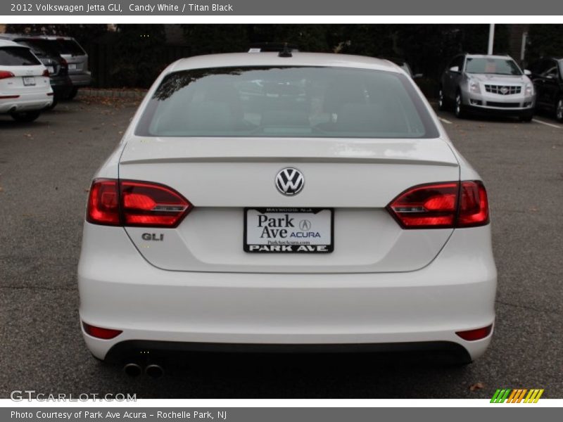 Candy White / Titan Black 2012 Volkswagen Jetta GLI