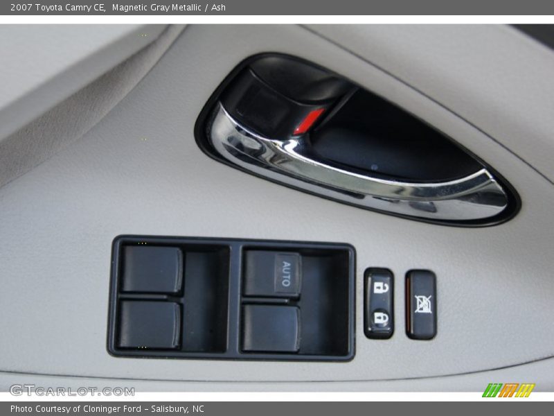 Magnetic Gray Metallic / Ash 2007 Toyota Camry CE
