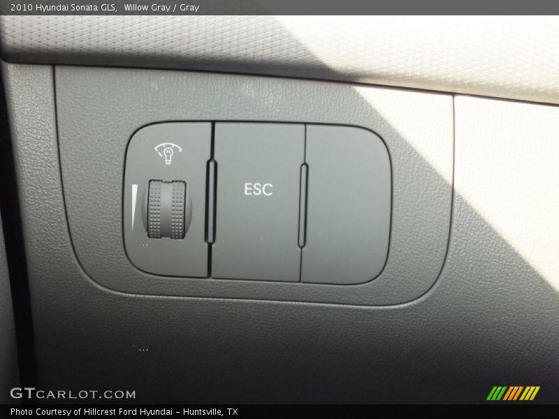 Willow Gray / Gray 2010 Hyundai Sonata GLS