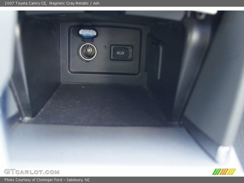 Magnetic Gray Metallic / Ash 2007 Toyota Camry CE