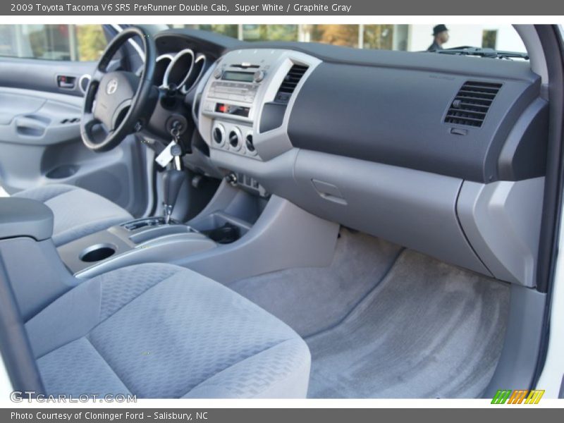 Super White / Graphite Gray 2009 Toyota Tacoma V6 SR5 PreRunner Double Cab