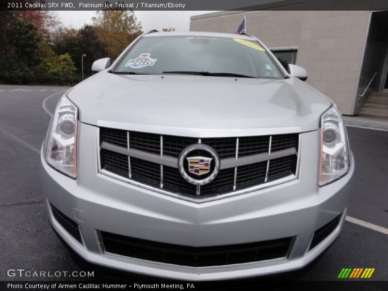 Platinum Ice Tricoat / Titanium/Ebony 2011 Cadillac SRX FWD