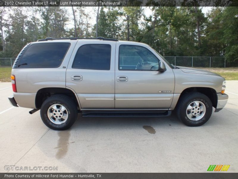 Light Pewter Metallic / Tan/Neutral 2002 Chevrolet Tahoe LT 4x4